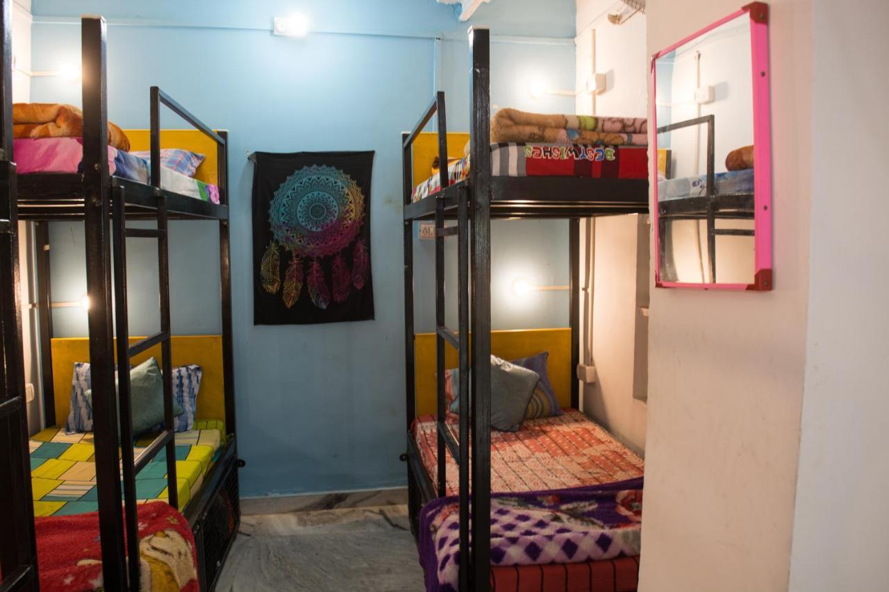 Hostel 12 Monks Backpackers Community Pushkar Exterior foto