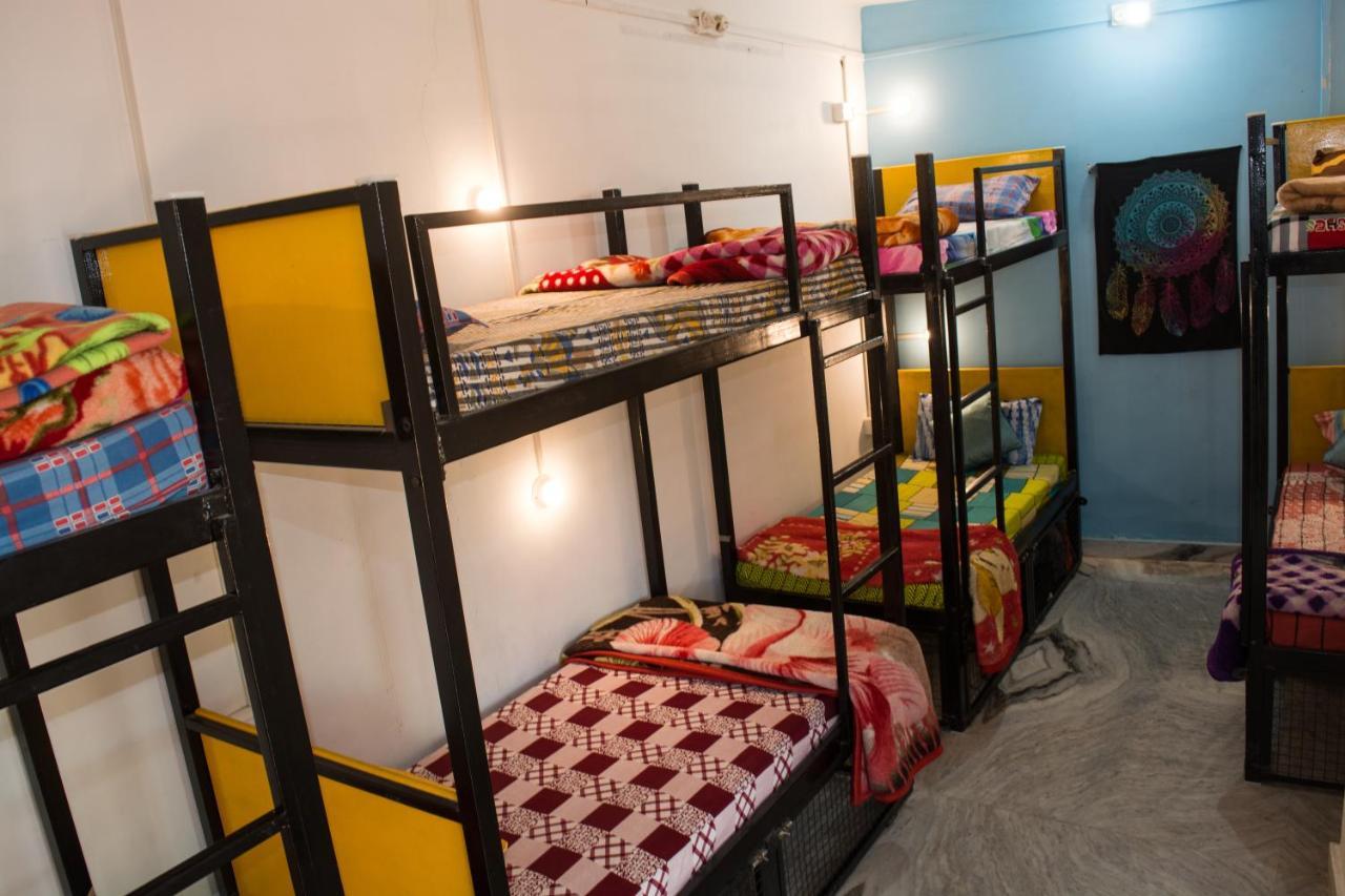 Hostel 12 Monks Backpackers Community Pushkar Exterior foto