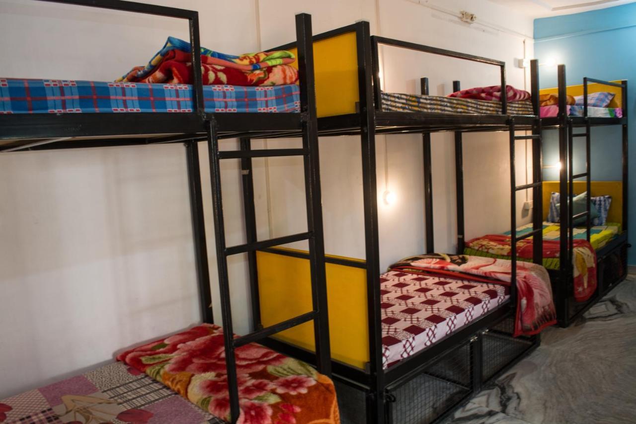 Hostel 12 Monks Backpackers Community Pushkar Exterior foto