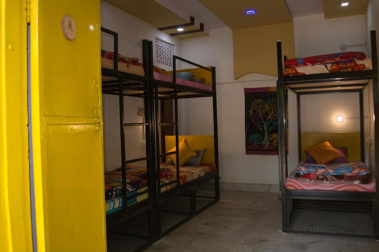 Hostel 12 Monks Backpackers Community Pushkar Exterior foto