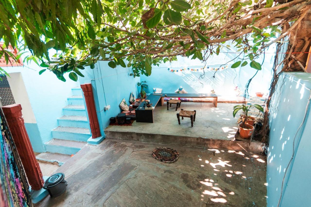 Hostel 12 Monks Backpackers Community Pushkar Exterior foto